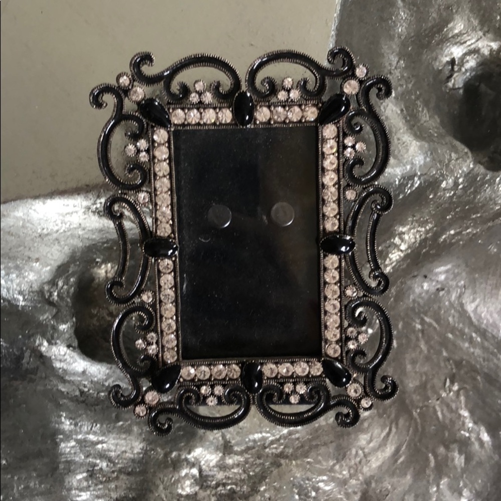 Pretty jeweled frame